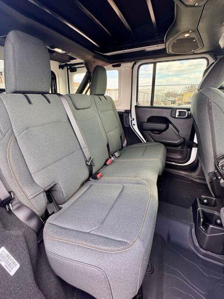 New 2026 Jeep Wrangler 4-door Sport SImage 15