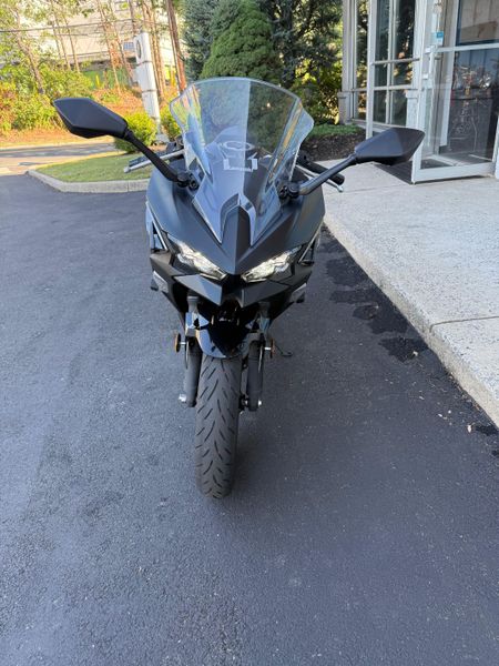 2025 Kawasaki NINJA 500 KRT EDITION SE ABSImage 3