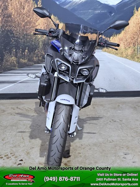 2021 Yamaha MT-10 CAImage 3