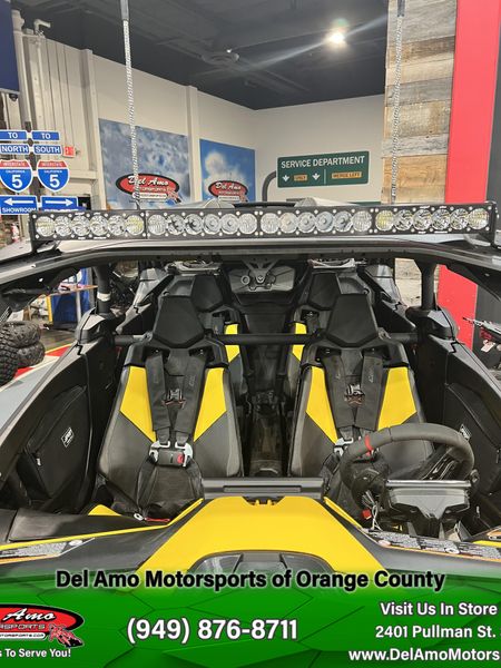 2025 Can-Am MAVERICK R MAX X RS WITH SMART-SHOX 999T DCTImage 8