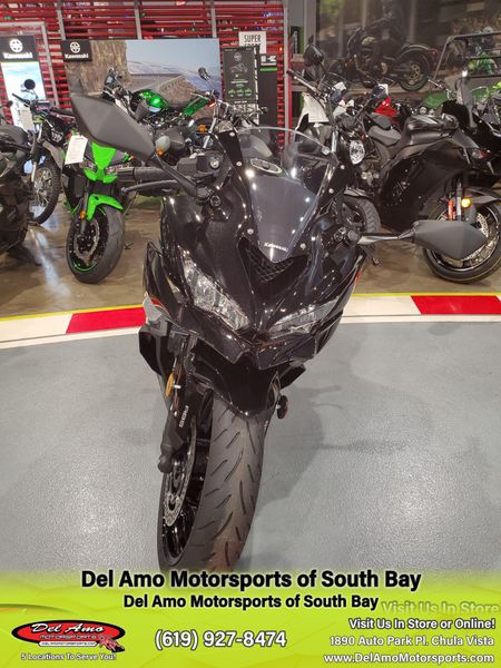 New 2025 Kawasaki Ninja Image 5