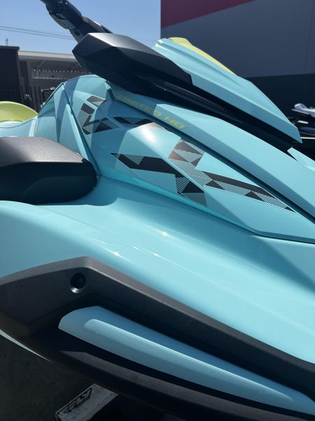 2025 Yamaha VX LIMITED HO Image 7