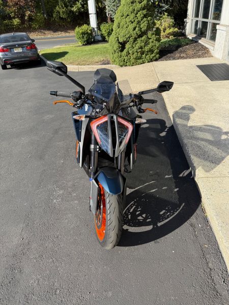 2022 KTM Super Duke 1290 R EVOImage 3