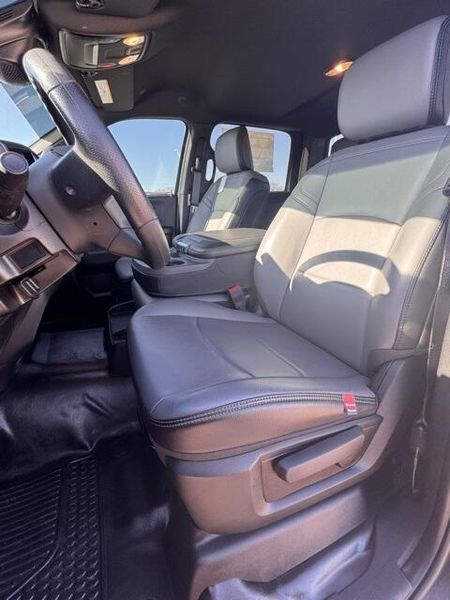 New 2025 RAM 2500 Tradesman Crew Cab 4x4 8