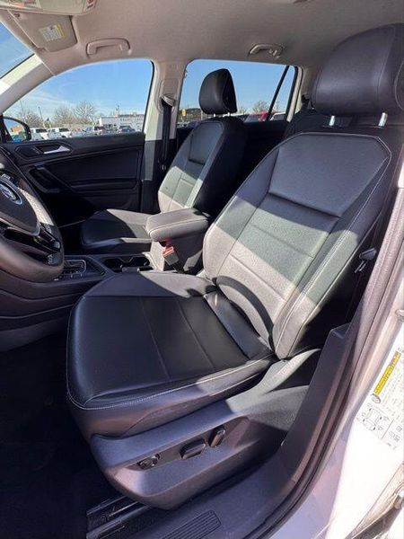 Used 2021 Volkswagen Tiguan 2.0T SEImage 11