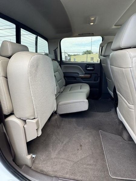 Used 2018 GMC Sierra 1500 SLTImage 17