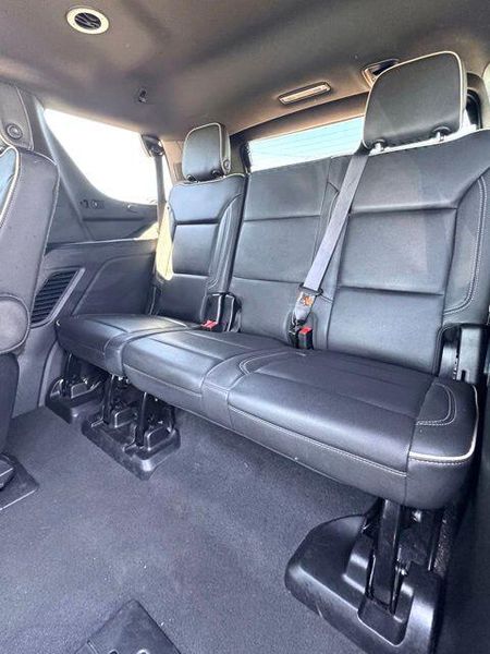 Used 2024 Chevrolet Tahoe PremierImage 12