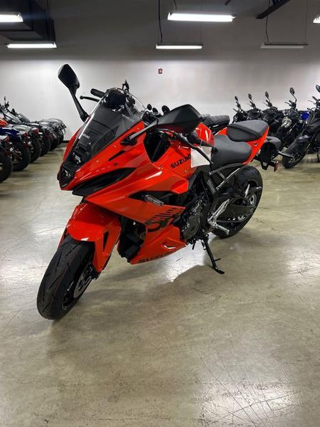 New 2026 Suzuki GSX 8R Image 6