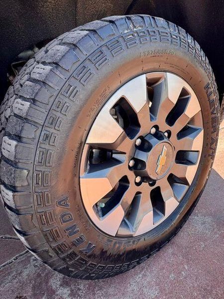 Used 2021 Chevrolet Silverado 2500HD LTImage 11