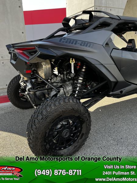 2025 Can-Am MAVERICK R MAX X RS WITH SMART-SHOX 999T DCTImage 6