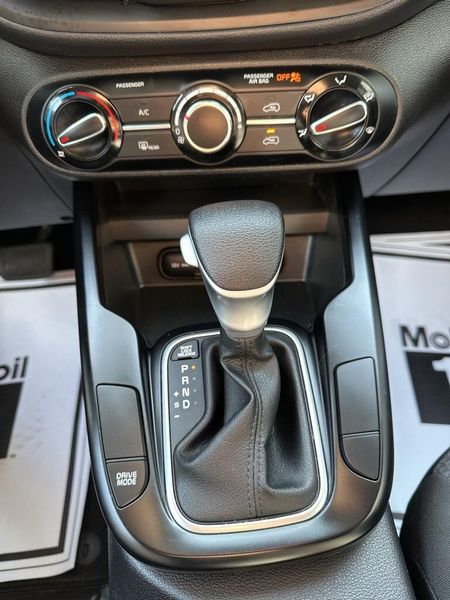 2023 Kia Soul LXImage 25