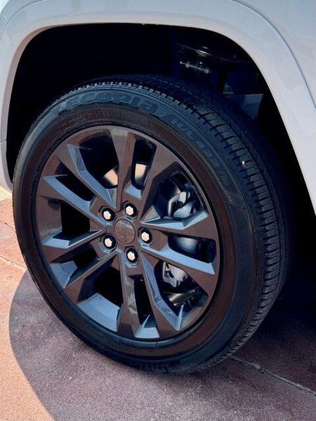 New 2026 Jeep Grand Cherokee Limited Reserve 4x4Image 17