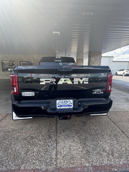 2025 RAM 3500 Limited Longhorn Crew Cab 4x4 8