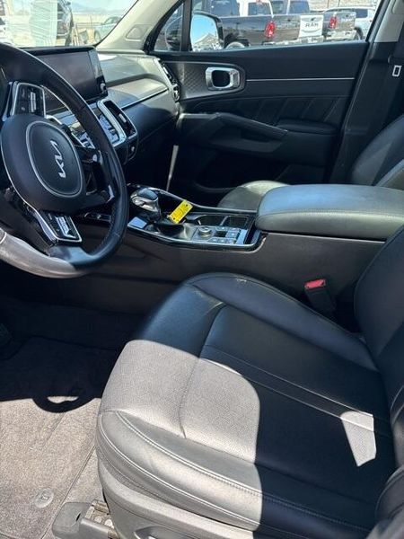 Used 2022 Kia Sorento SXImage 10