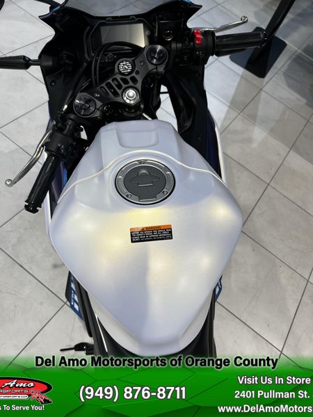 2025 Yamaha YZF-R3 ABS Image 15