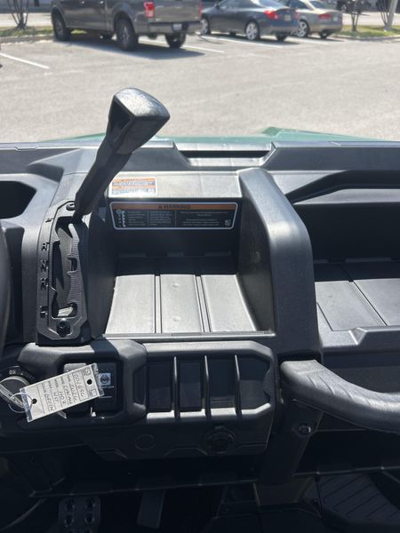 New 2026 Can-Am DEFENDER MAX DPS HD7 Image 13