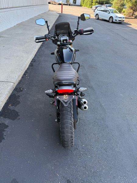 2024 Triumph SCRAMBLER 400 XImage 3