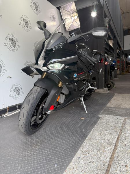 2025 BMW S 1000 RR 