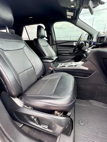 Used 2020 Ford Explorer LimitedImage 14