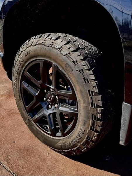 Used 2021 Chevrolet Silverado 1500 Custom Trail BossImage 19