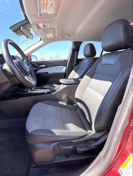 Used 2024 Chevrolet Trax LTImage 11