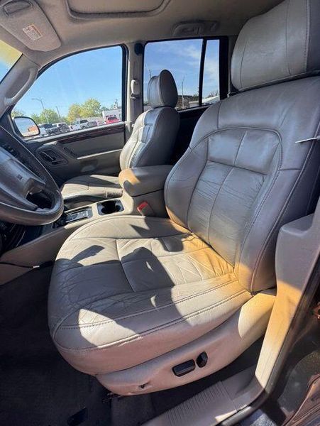 Used 2004 Jeep Grand Cherokee LimitedImage 7