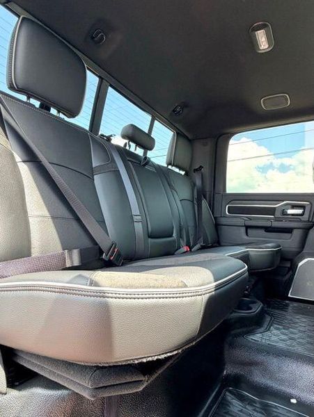 New 2026 RAM 3500 Big Horn Crew Cab Chassis 4x4 60
