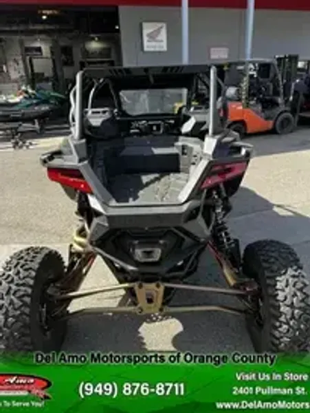 New 2025 Polaris RZR PRO R 4 ULTIMATE Image 11