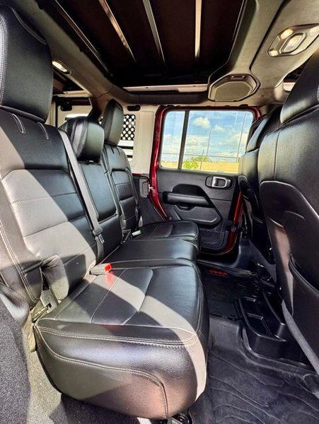 Used 2021 Jeep Wrangler Unlimited Sahara AltitudeImage 14