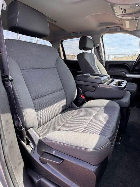 Used 2017 Chevrolet Silverado 1500 LTImage 12