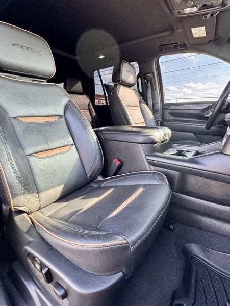 Used 2022 GMC Yukon AT4Image 15