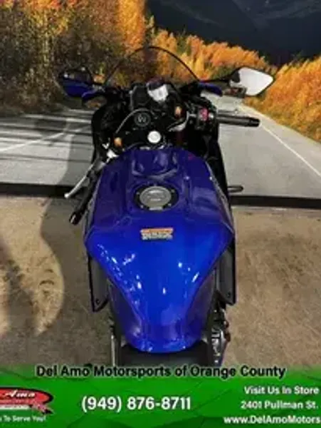 New 2025 Yamaha YZF-R7 Image 13