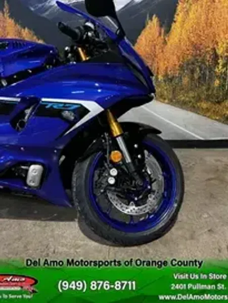 New 2025 Yamaha YZF-R7 Image 6
