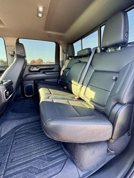 Used 2025 GMC Sierra 3500HD SLTImage 13