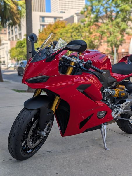 New 2026 Ducati PANIGALE V2S 