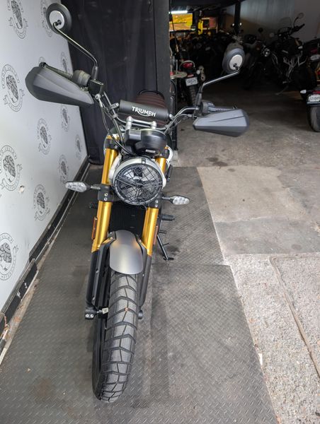 New 2025 Triumph SCRAMBLER 400X 