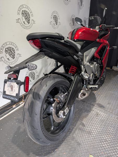 New 2025 Triumph DAYTONA 660 