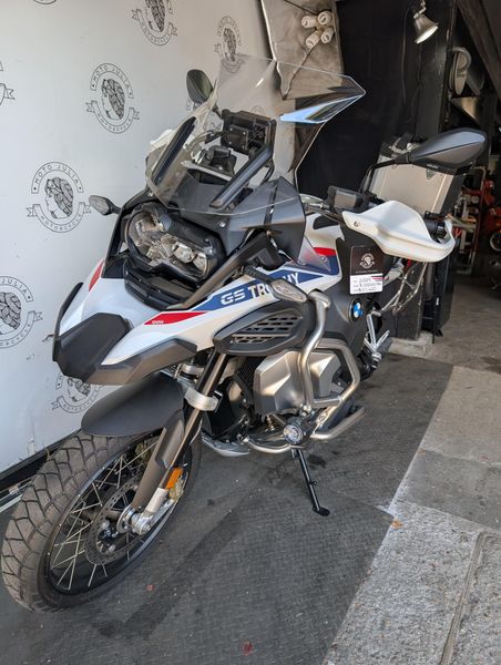 New 2024 BMW R 1250 GS Adventure 