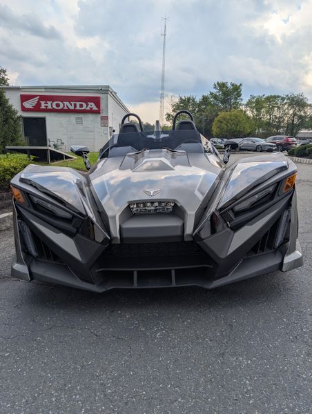 2025 Polaris SLINGSHOT SLR AUTODRIVEImage 3
