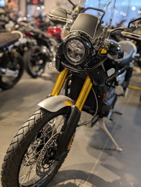 2023 Triumph Scrambler 1200 Custom in a Sapphire Black exterior color. Pitt Cycles (724) 779-1901 pixelmotiondemo.com 