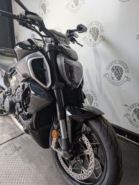 New 2024 Ducati DIAVEL V4 