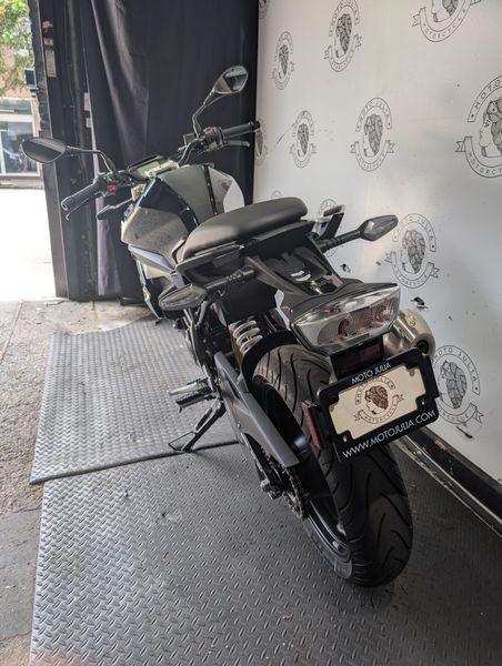 New 2025 BMW G 310 R 