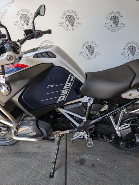 New 2024 BMW R 1250 GS Adventure 