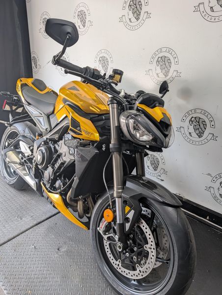 Used 2025 Triumph STREET TRIPLE 765 RS 