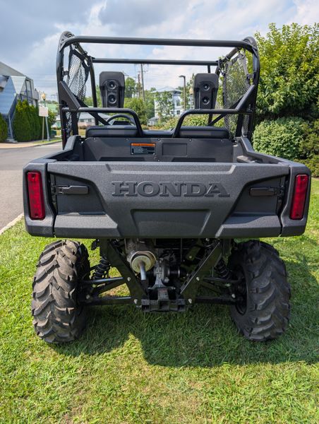 2025 Honda PIONEER 700Image 4