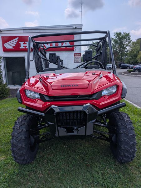 2025 Honda PIONEER 10006 DELUXE CREWImage 4
