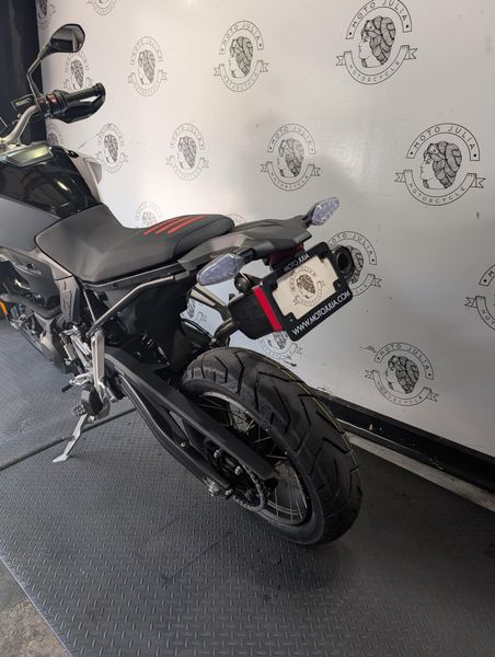 New 2025 BMW F900GS 