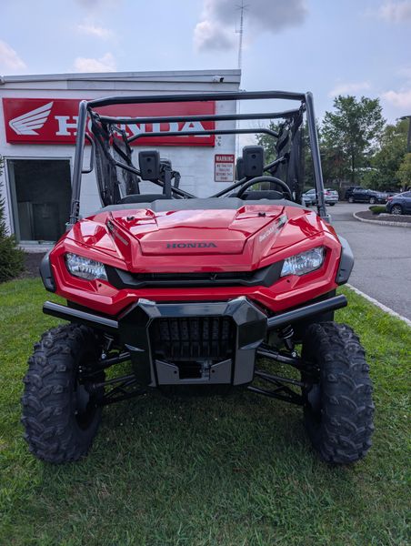 2025 Honda PIONEER 10006 DELUXE CREWImage 5