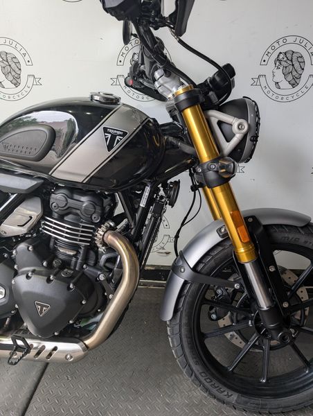 New 2025 Triumph SCRAMBLER 400X 
