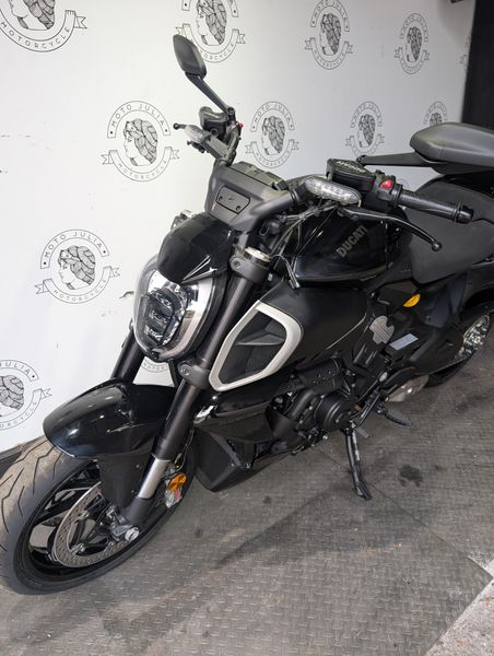 New 2024 Ducati DIAVEL V4 
